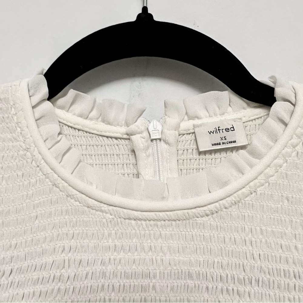 Aritzia Wilfred Tempest smoked chiffon blouse in light birch xs - Picture 3 of 6